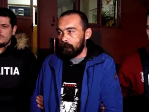 Un prahovean cu postări antisemite a fost săltat de polițiști. I s-a făcut dosar penal foto: captură Observator