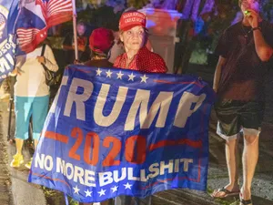 Proteste la reședința lui Trump - FOTO: PROFIMEDIA