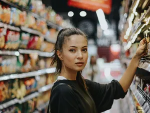 Dacă nu ești atent, poți fi păcălit la supermarket Foto: Unsplash.com - rol ilustrativ