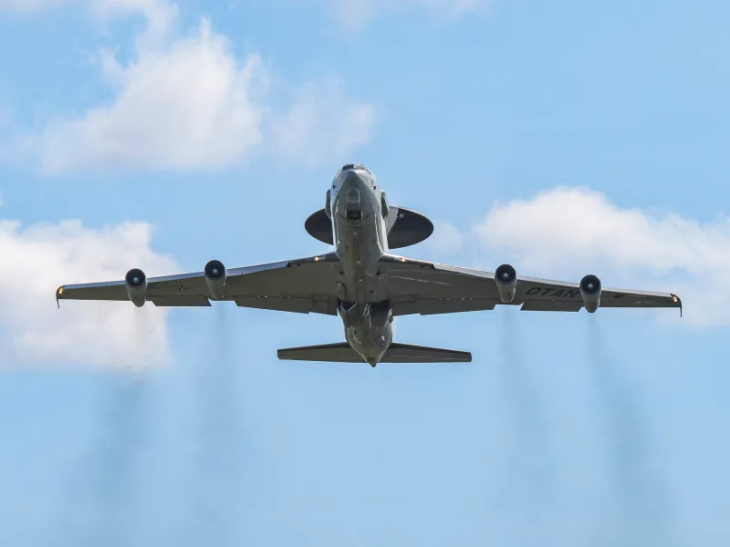 NATO a adus iar avioane de spionaj deasupra Marii Negre. Avioanele, escortate de aparate de luptă - Foto: Profimedia Images