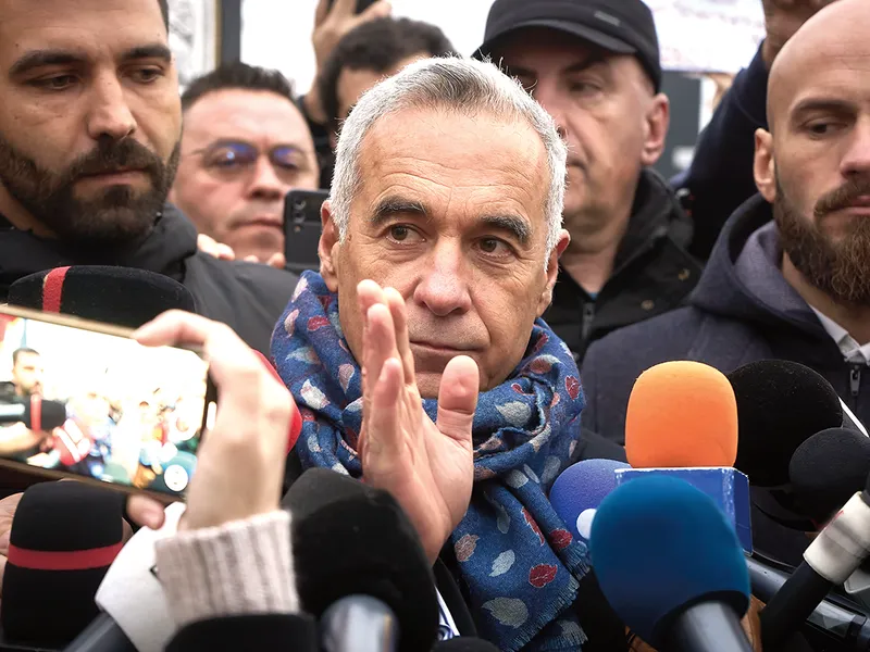 Călin Georgescu - un candidat anti-NATO, anti-UE și pro-Putin, care a bulversat procesul electoral din România - Foto: Profimedia Images