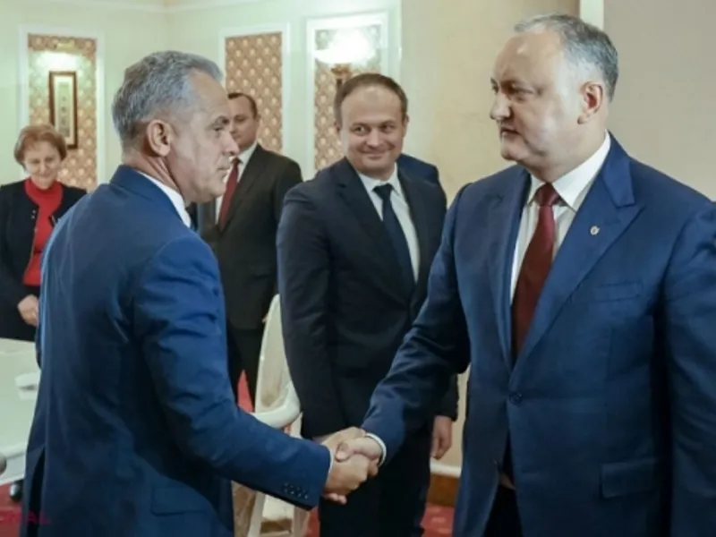 Dodon cu Plahotniuc. Sursa foto: ziarulnational.md