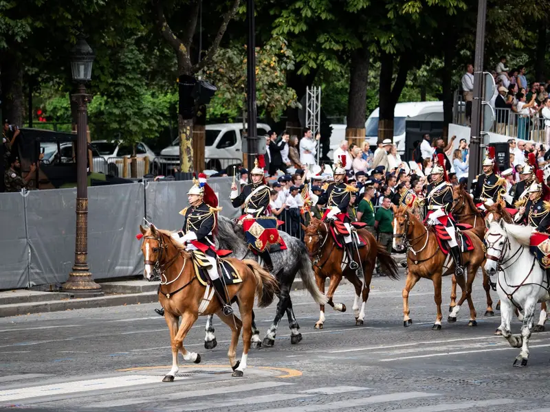 Parada din Paris, dedicată Zilei Franței, este un eveniment spectaculos Foto: profimediaimages.ro