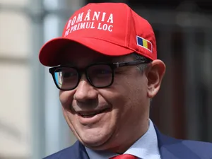 Victor Ponta renunţă la cetăţenia sârbă. Candidatura sa fusese contestată la CCR - Foto: INQUAM PHOTOS/George Călin