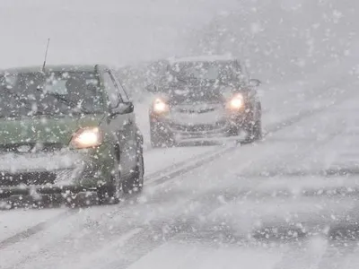 Cod galben de ninsori şi viscol în 16 judeţe, până sâmbătă dimineaţa. / Foto: impact.ro