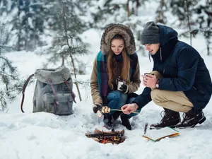 Ce nu ar trebui să faci niciodată iarna în pădure, pentru siguranța ta. Ghid de supraviețuire: FOTO - Profimedia(imagine cu rol ilustrativ)