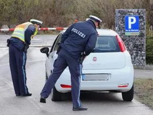 Trei români, opriți la graniță în Germania -Foto: Facebook/Blaulichtreport Südschwaben/Allgäu (rol ilustrativ)