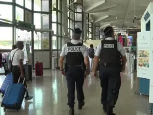 Noi alerte cu bombă pe două aeroporturi importante din Europa. Toți pasagerii au fost evacuați - Foto: BBC / imagine rol ilustrativ