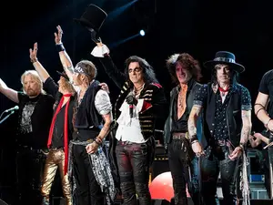 Hollywood Vampires, pe Wembley, pe 20 iunie 2018 - Foto: Wikipedia/Raph_PH/CC BY 2.0