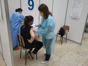 Peste 6.000 de persoane s-au vaccinat la Maratonul Vaccinării, până la ora 12,00 / FB