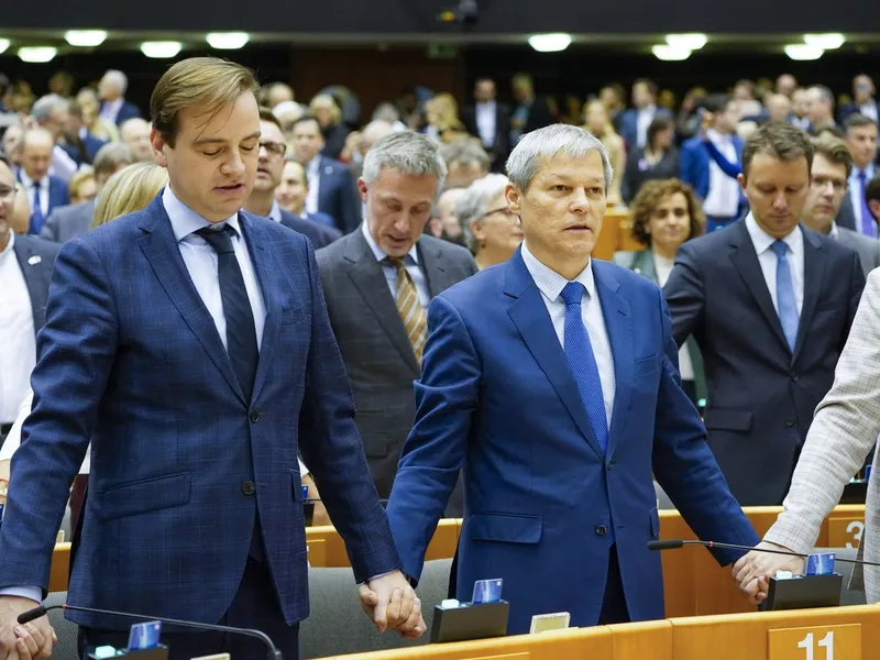 Dacian Cioloș - Foto: Profimedia