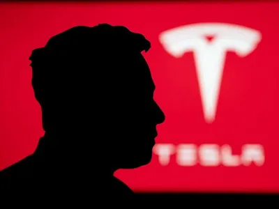 După ce a renunțat la mașina electrică ieftină, Elon Musk amână „RoboTaxi”-ul Tesla autonom - Foto: Profimedia Images - Imagine cu rol ilustrativ