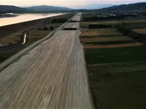 Licitații cu 8 ani întârziere, pe Autostrada Pitești-Sibiu: 68 km costă până la 8 miliarde de lei. / Foto: Asociația Pro Infrastructură, Facebook