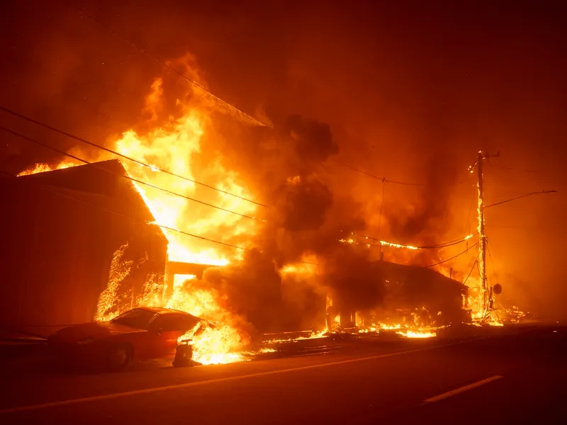 S-a dezlănțuit iadul în Los Angeles. 30.000 de oameni trebuie să evacueze. 10.000 de case, distruse - Foto: Profimedia Images