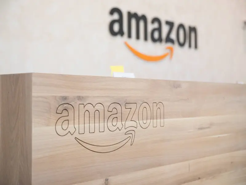 Logo-ul Amazon/FOTO: facebook.com