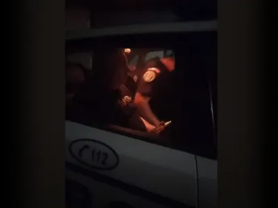 Candidat la primărie și fost șef de poliție, beat criță la volan. A lovit o mașină parcată - Foto: captură video