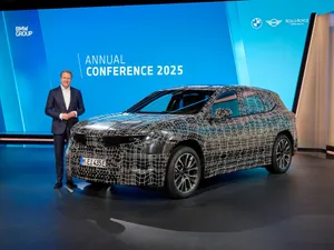 „Multi-energy”, arma cu care BMW a câștigat războiul cu Mercedes și BMW în 2024 în segmentul premium - Foto: BMW