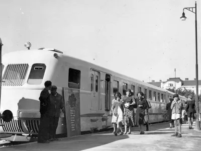 Pe 11 iulie 1937, acum 85 de ani, automotorul Malaxa 1001, primul tren de viteză din România, pleca din Gara de Nord din București și ajungea la Constanța în puțin peste 2 ore. / Foto: CFR- Istorie și cotidian, Facebook