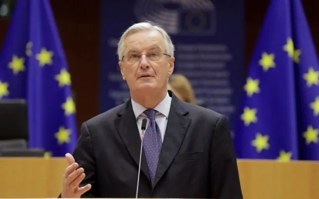 Fostul negociator-şef al Comisiei Europene pentru Brexit, francezul Michel Barnier, acum candidat în alegerile primare ale dreptei franceze pentru scrutinul prezidenţial. / Foto: adevarul.ro