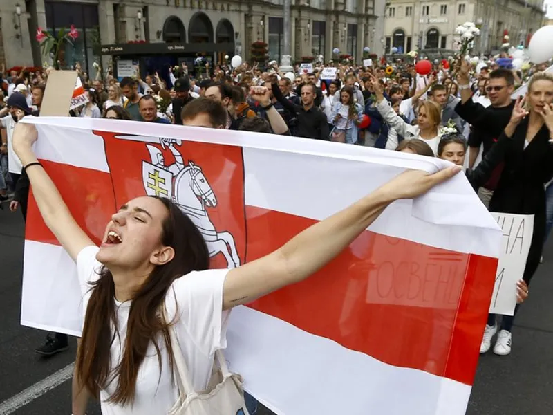 Fotografie de la protestele din zilele anterioare, din Bielorusia