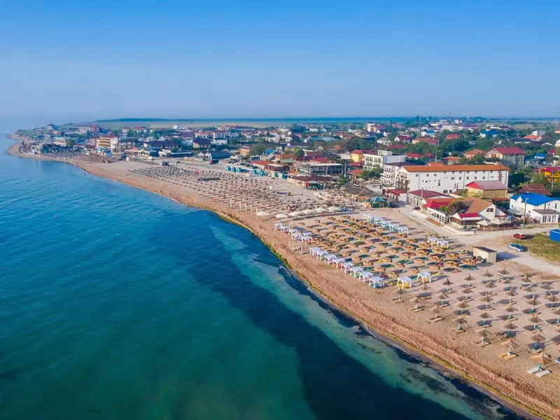 Cazare la mare cu doar 35 de lei pe noapte. În ce stațiuni te poți relaxa la prețuri reduse? - Foto: Profimedia Images/ Imagine cu caracter ilustrativ