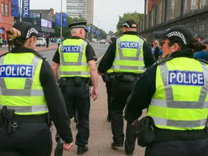 O bandă de sute de români a invadat și a terorizat Londra, Vor da o lovitură de milioane de Crăciun! - Foto: Profimedia Images