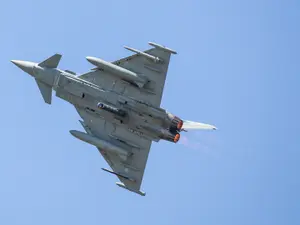 Putin, hotărât să atace navele civile din Marea Neagră. Marea Britanie trimite Royal Air Force - Foto: forces.net