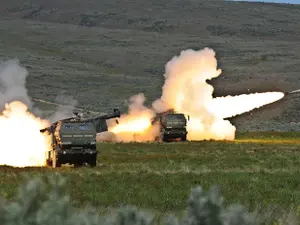 „Vikingii” își fac „zid de scuturi” cu sisteme HIMARS de 580.000.000$ de la Lockheed Martin - Foto: Profimedia images