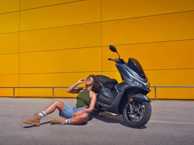 Piața moto a explodat în România. Șoferii au dat năvală la scutere. TOP 3: Honda, Yamaha, BMW - Foto: Honda - Imagine cu rol ilustrativ