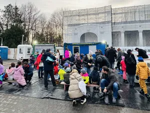 Ultima zi de vacanță, petrecută pe gheață la patinoarul din Parcul Bazilescu Foto: NWR