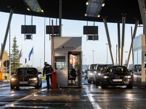 Franța cere aderarea României la Schengen. „Este absurd să stați cu mașinile, la cozi, la graniță” - Foto: Profimedia Images