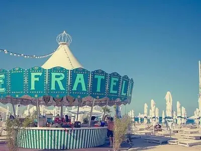 Fițe la Mamaia/FOTO: finestclubs.com