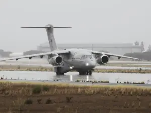 VIDEO Avion de război luat în premieră de Ungaria. Piloți plătiți cu 8.000$. Ce avioane are România? - Foto: Air Techology