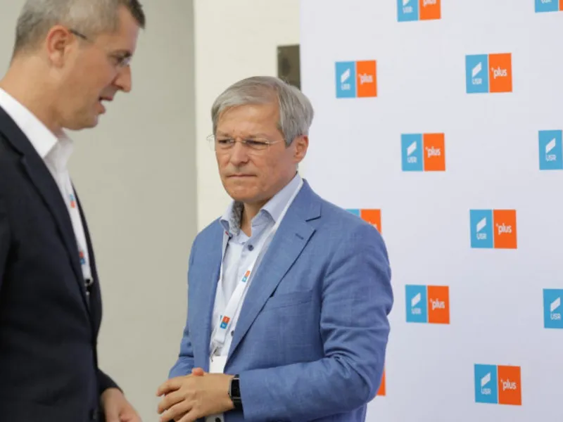 Scandal în USR: Cioloș amenință cu demisia, dacă nu reușește să își impună programul. / Foto: digi24.ro