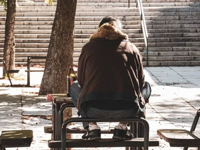 Obligat să se vaccineze, un român din Suedia a băut o ladă de bere ca să elimine serul din organism/FOTO: Unsplash