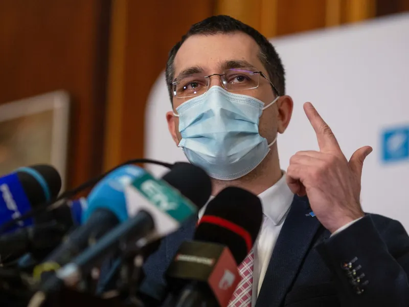 Ce legături financiare sunt între Vlad Voiculescu și „Nic” Voiculescu, consultantul din farmaceutice/FOTO: Inquam Photos/Ilona Andrei