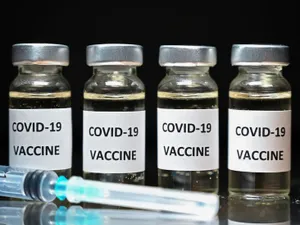 Scandal cu vaccinuri în Polonia, similar cu cel din România. Varșovia refuză să achite noi livrări. / Foto: bbc.com