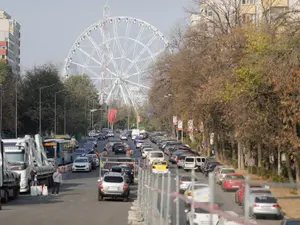 Sumă uriașă de bani plătită bucureșteni pentru că stau 277 de ore pe an în trafic - Foto: INQUAM PHOTO / George Călin