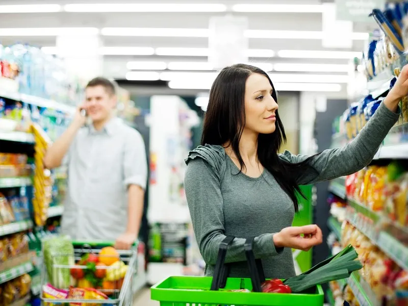 Alertă alimentară! Un supermarket retrage un produs de la vânzare. Conține o bacterie periculoasă - Foto: Freepik.com (rol ilustrativ)