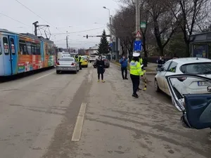 Tramvaiul care a lovit șase mașini avea frânele bune/FOTO: ziaruldeiasi.ro