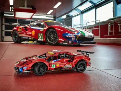 Ferrari 488 GTE / Foto: Lego