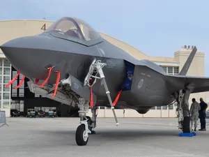 Avionul F-35 și tancuri Abrams M1A2, vedetele expoziției militare de la BSDA. Ce etalează România? - Foto: Profimedia images