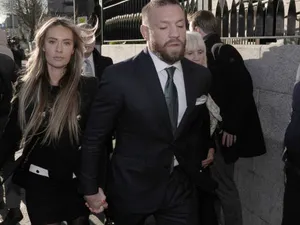 Nici n-a stat pe gânduri: soția lui Conor McGregor și-a anunțat decizia, după ce luptătorul a fost condamnat pentru viol