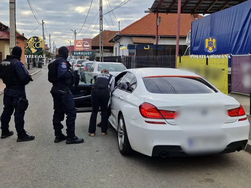 Droguri de 12.500.000 €, capturate în timpul unor operațiuni mamut. 37 de români, implicați - Foto: Poliția- DIICOT