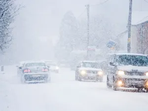 METEO România, sub cod portocaliu și galben de ninsori abundente, ploi și vânt. Zonele vizate - Foto: Profimedia images