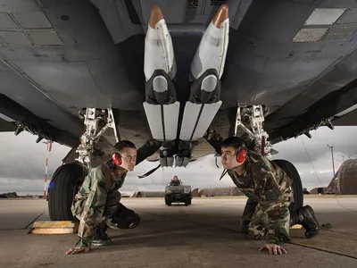 România cumpără din SUA bombe de aviație de mare precizie. Costă 84.000.000$ - FOTO: U.S. Air Force photo/Master Sgt. Lance Cheung