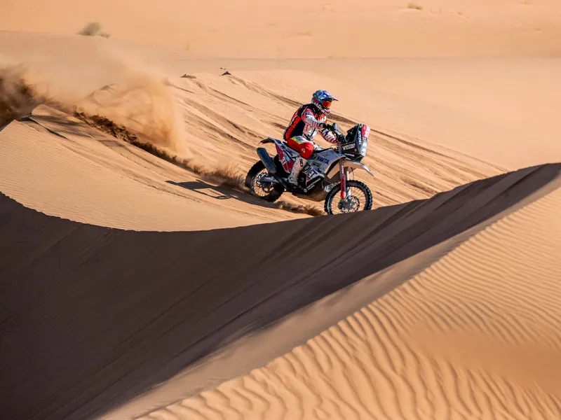 Al 10-lea podium în Dakar, pentru românul Mani Gyenes. / Foto: RallyZone