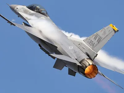 România dă bani ca să antreneze piloții ucraineni de F-16. Raiduri asupra lui Putin, din iulie - Foto: Wikimedia/Cp9asngf/CC BY-SA 4.0