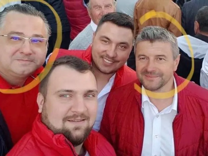 Managerul spitalului din Fălticeni, Vlad Murariu, împreună cu primarul PSD Cătălin Coman, la un miting al PSD Foto: Facebook