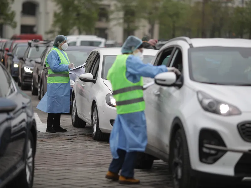 Centrul de vaccinare din București. Inquam Photos / Octav Ganea